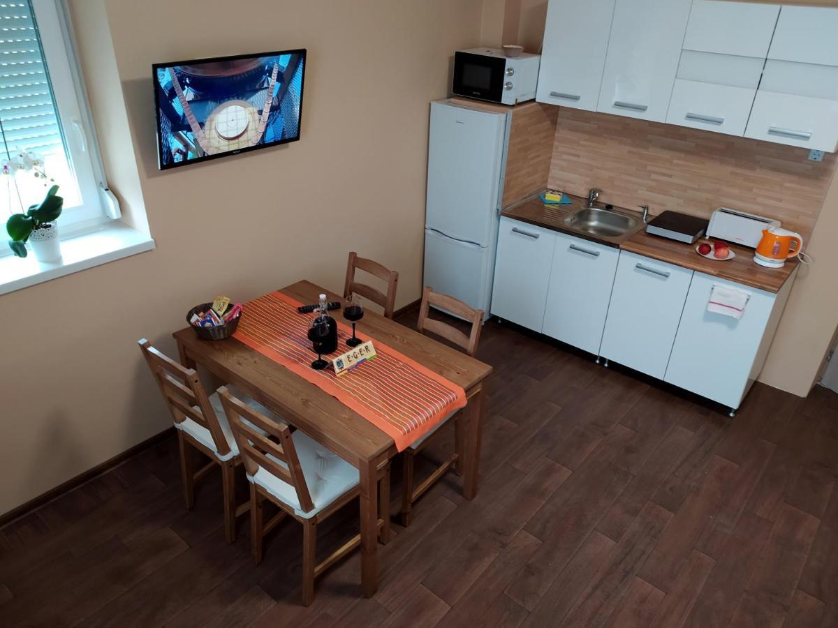 Emmabella Apartmanok Eger Exterior photo